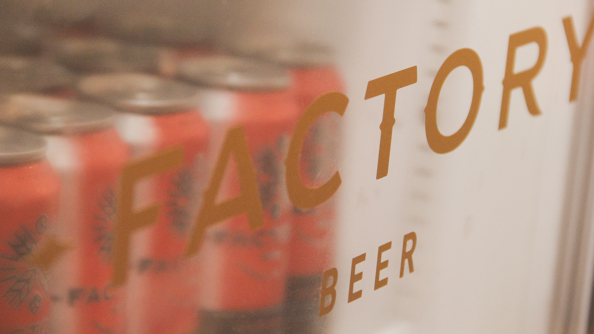 Design de embalagens para Factory Beer